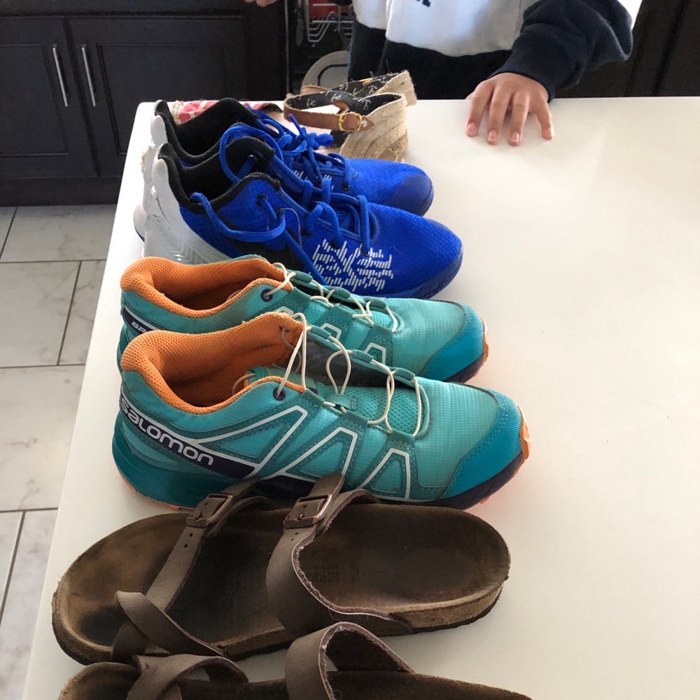 Girls shoes